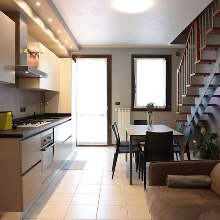 15 Min Padova Appartamento Moderno Travato Legnaro Exterior foto